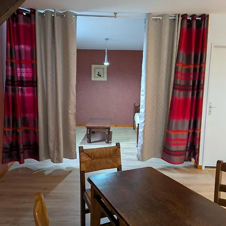 דירה Avenois 2 *